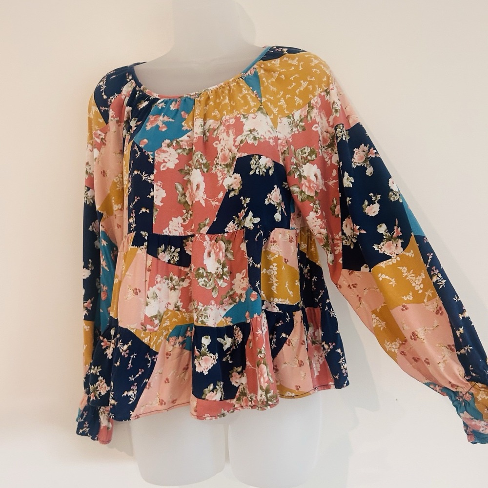 Andree By Unit Blouse Sz S Patchwork Boho Floral Hippie Colorful Peasant